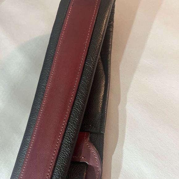 MSS80 2 Inch LEVY Guitar Strap Belt Leather Burgundy Black Music Band - Picture 16 of 16